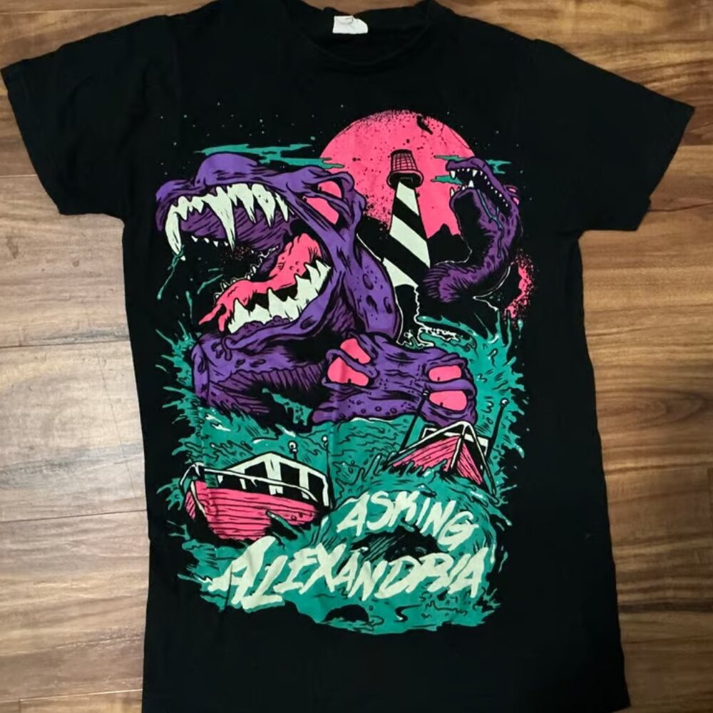 Asking Alexandria Band T Shirt Small Sea Monster